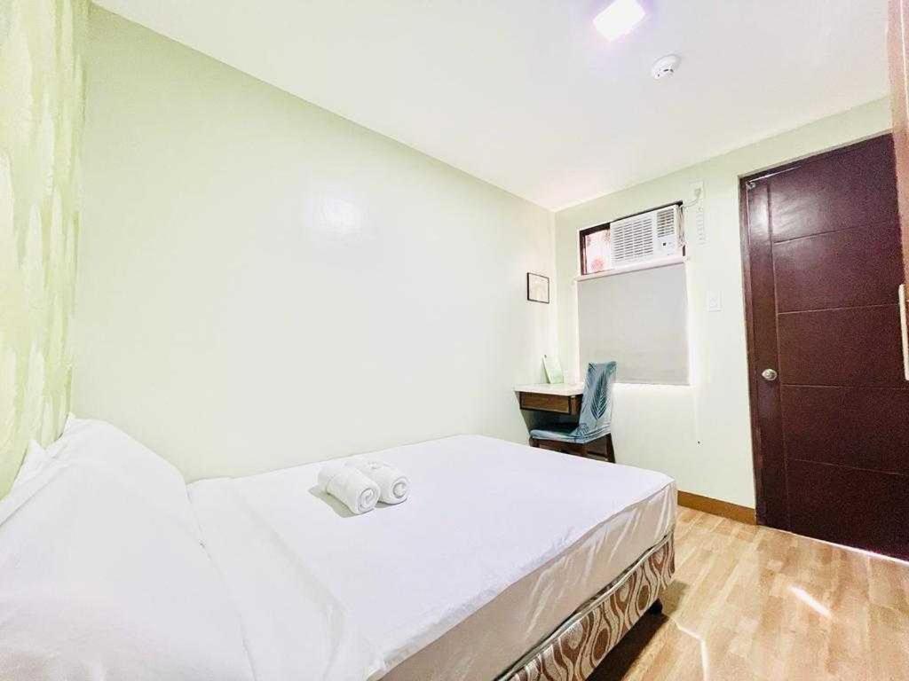 Oyo 1008 Armond Bed And Breakfast มักตัน ภายนอก รูปภาพ