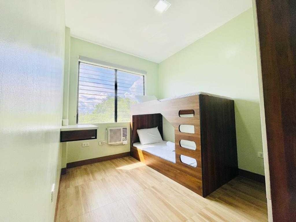 Oyo 1008 Armond Bed And Breakfast มักตัน ภายนอก รูปภาพ
